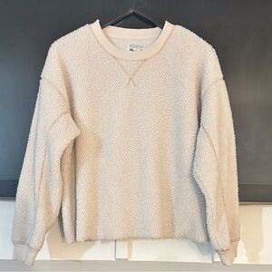 American Eagle Outfitters Cream Sherpa Fleece Crewneck Sweater - Small